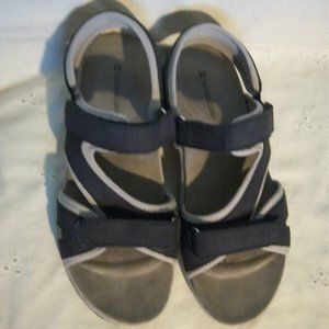 8M - Naturalizer ~ navy & gray sport sandals